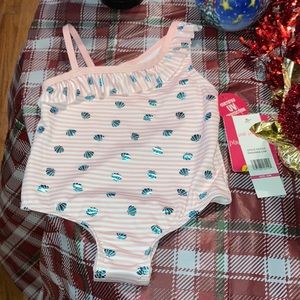 Baby girl clothes